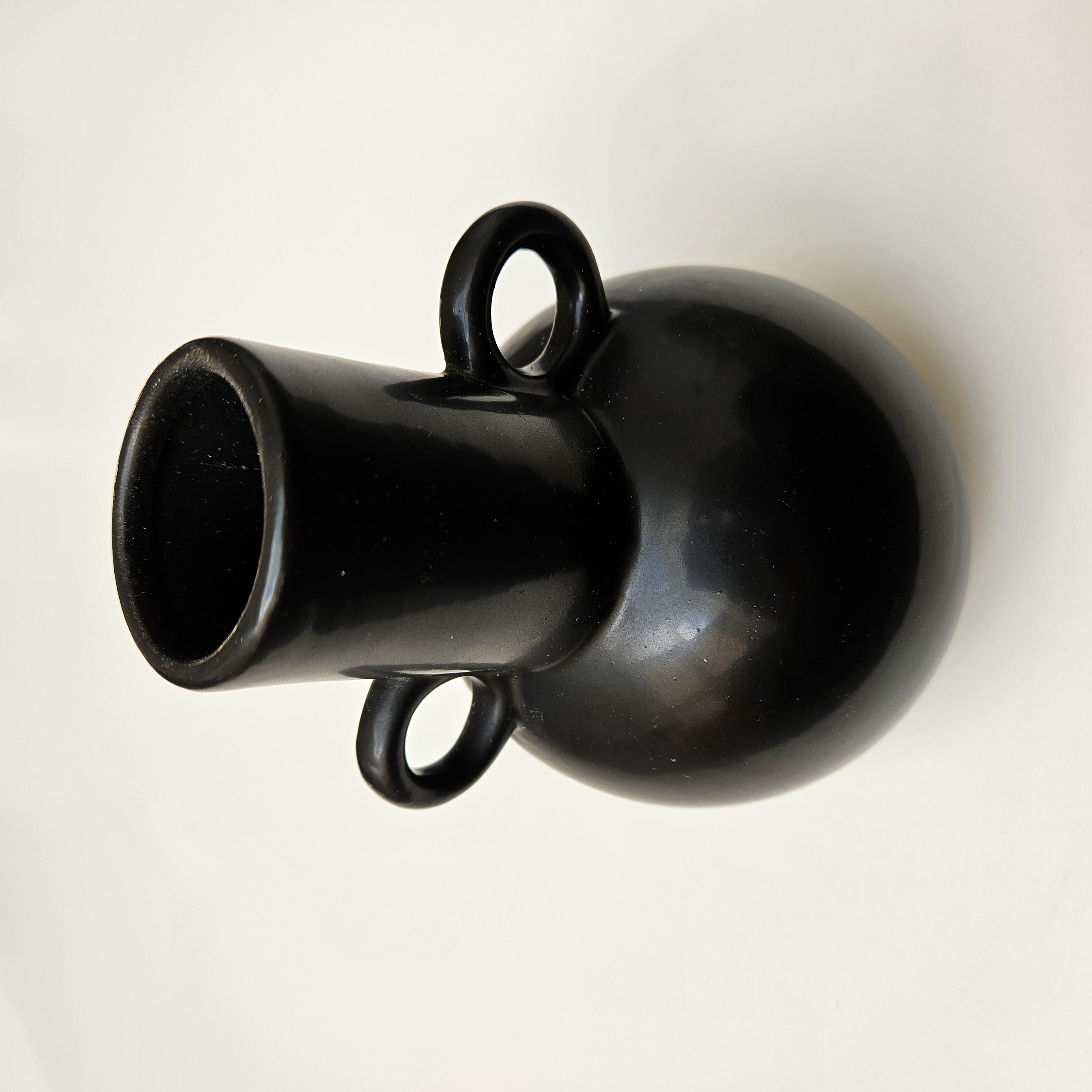 Kleine Amphoren Vase von Sass & Belle